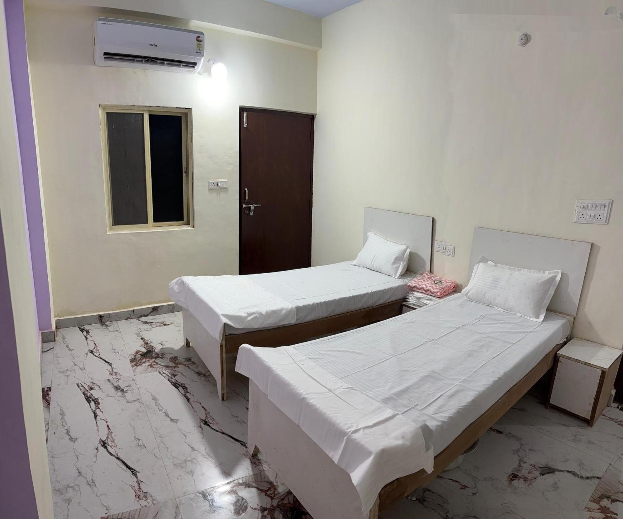 Bssn Guest House Gwalijar Zewnętrze zdjęcie